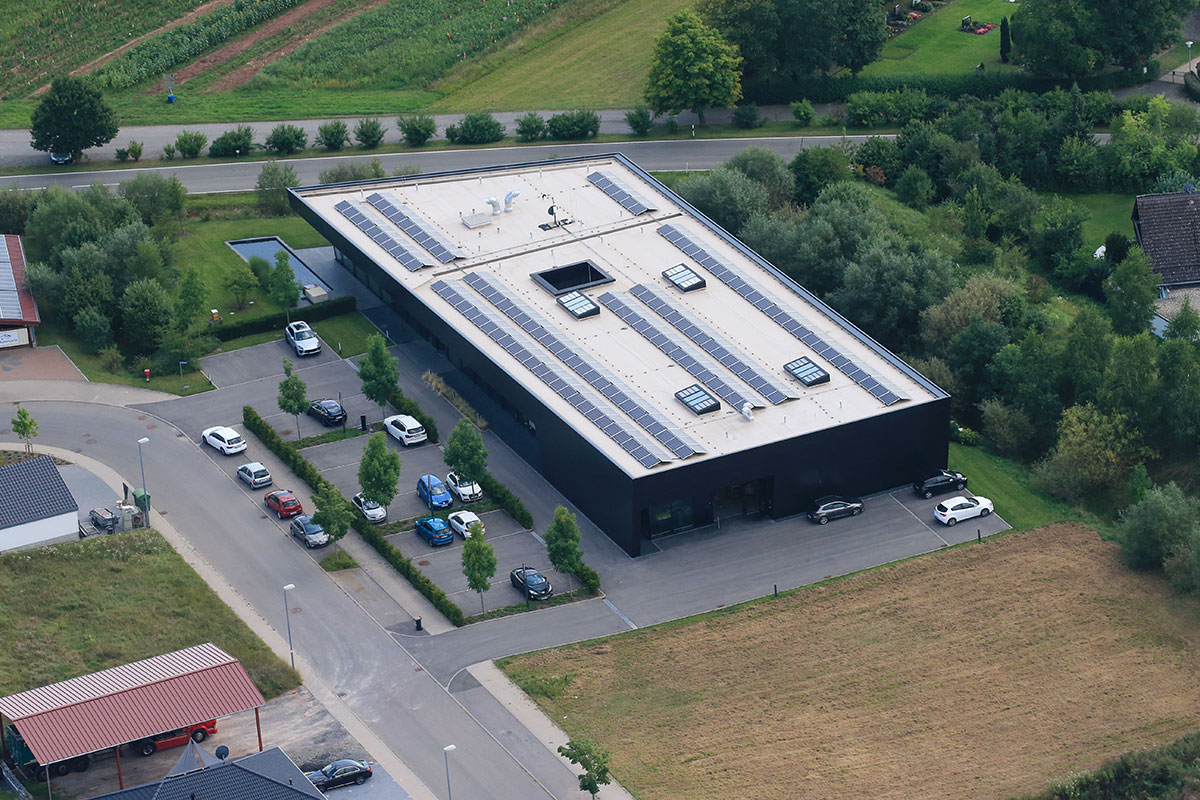 Sustainability Solar modules headquarter lunor